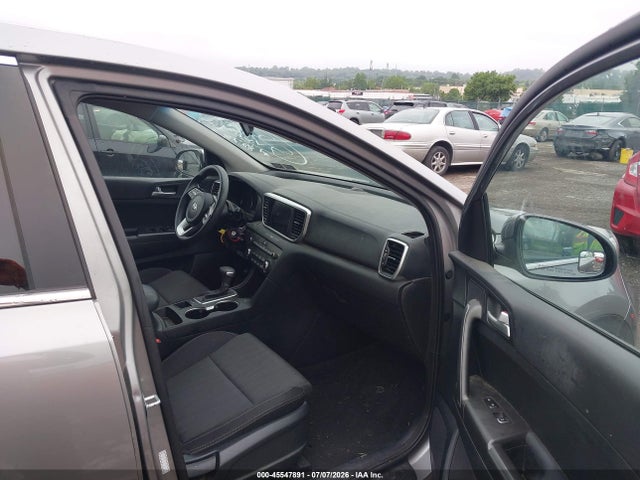 2020 Kia Sportage Lx მანქანა იყიდება აუქციონზე, vin: KNDPM3AC4L7798074, აუქციონის ნომერი: 45547891