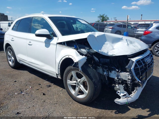 45547920 :رقم المزاد ، WA1AAAFY9M2113700 vin ، 2021 Audi Q5 Premium 45 Tfsi Quattro S Tronic مزاد بيع