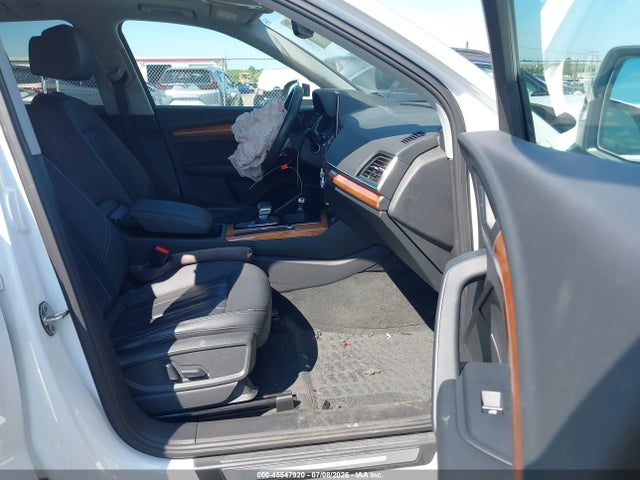 45547920 :رقم المزاد ، WA1AAAFY9M2113700 vin ، 2021 Audi Q5 Premium 45 Tfsi Quattro S Tronic مزاد بيع