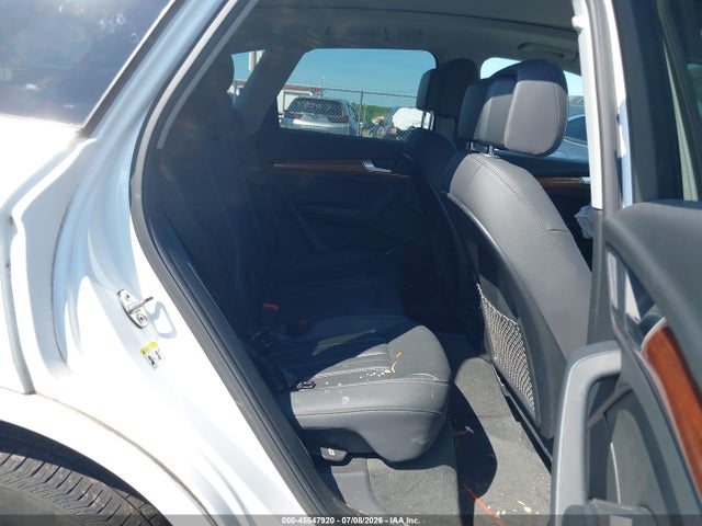 45547920 :رقم المزاد ، WA1AAAFY9M2113700 vin ، 2021 Audi Q5 Premium 45 Tfsi Quattro S Tronic مزاد بيع
