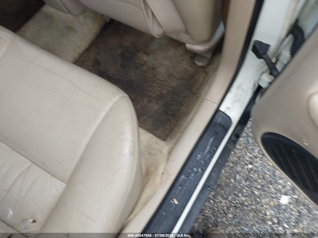 45547956 :رقم المزاد ، JT8BF28G7W5039134 vin ، 1998 Lexus Es 300 مزاد بيع