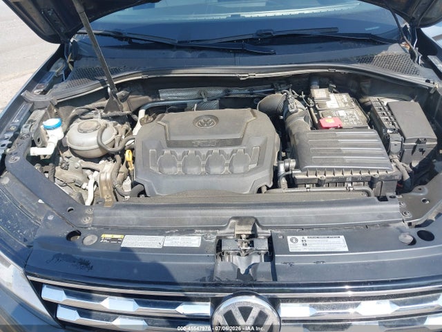 Продаж на аукціоні авто 2018 Volkswagen Tiguan 2.0t S, vin: 3VV0B7AX8JM014968, номер лоту: 45547970