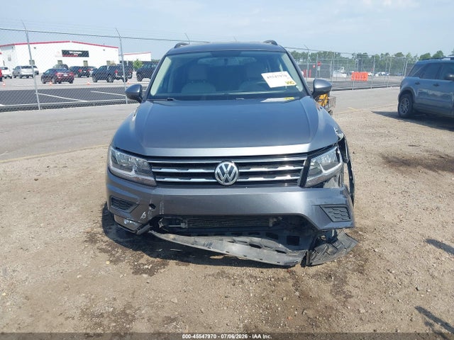 Продаж на аукціоні авто 2018 Volkswagen Tiguan 2.0t S, vin: 3VV0B7AX8JM014968, номер лоту: 45547970