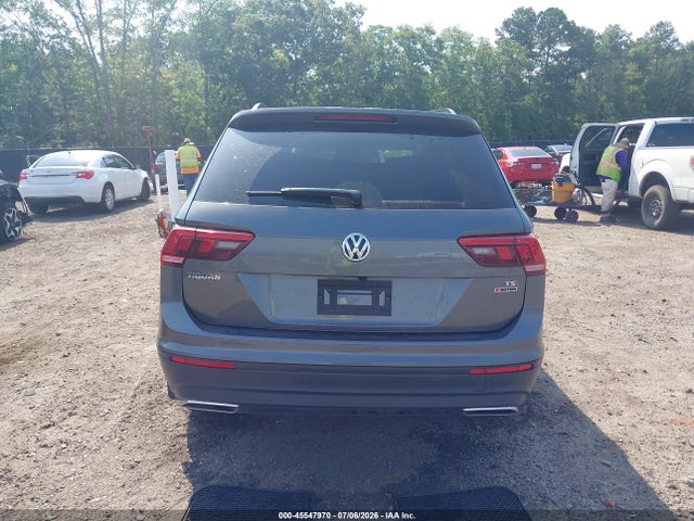 Продаж на аукціоні авто 2018 Volkswagen Tiguan 2.0t S, vin: 3VV0B7AX8JM014968, номер лоту: 45547970