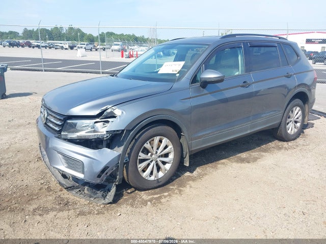 Продаж на аукціоні авто 2018 Volkswagen Tiguan 2.0t S, vin: 3VV0B7AX8JM014968, номер лоту: 45547970
