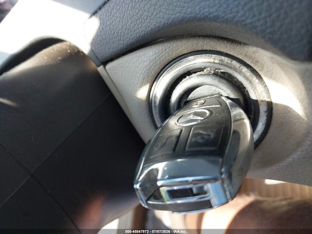 Продажа на аукционе авто 2013 Mercedes-benz C 300 Luxury 4matic/sport 4matic, vin: WDDGF8AB6DR285256, номер лота: 45547972