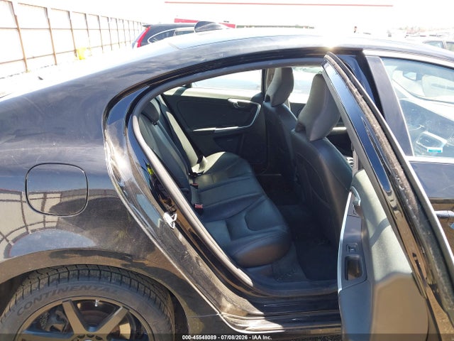 Продажа на аукционе авто 2015 Volvo S60 T5 Premier, vin: YV126MFB8F2314171, номер лота: 45548089