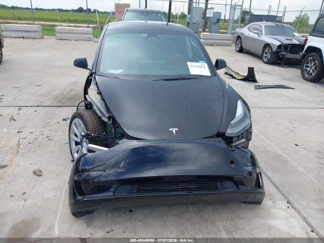 5YJ3E1EA2PF492595 Tesla Model 3 Rear-wheel Drive