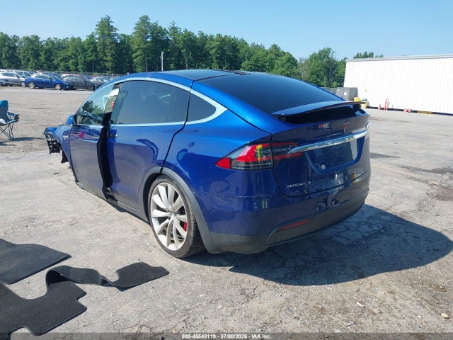 Tesla MODEL X 2016 5YJXCAE4XGFS00791 Image 3
