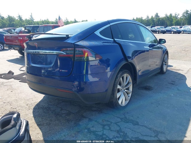 Tesla MODEL X 2016 5YJXCAE4XGFS00791 Image 4