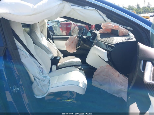 Tesla MODEL X 2016 5YJXCAE4XGFS00791 Image 5