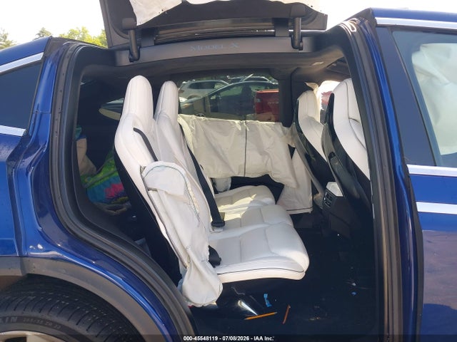 Tesla MODEL X 2016 5YJXCAE4XGFS00791 Image 8