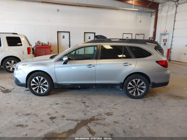 Продаж на аукціоні авто 2016 Subaru Outback 2.5i Limited, vin: 4S4BSBNC6G3252793, номер лоту: 45548143