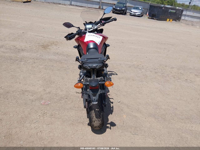 Yamaha FJ09 2015 JYARN37E4FA002120 Image 6
