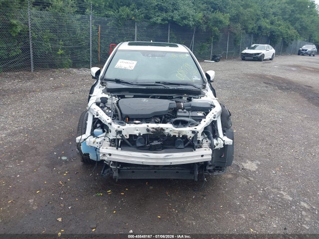 Acura TLX 2018 19UUB2F6XJA008798 Image 11