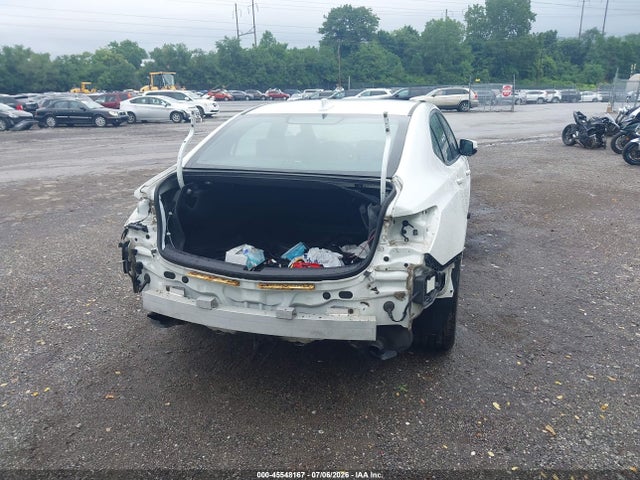 Acura TLX 2018 19UUB2F6XJA008798 Image 18