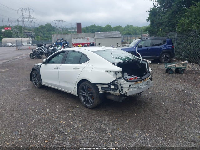 Acura TLX 2018 19UUB2F6XJA008798 Image 3