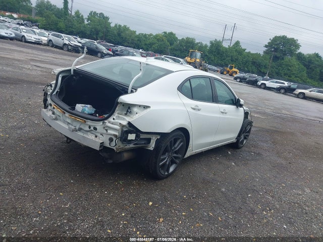Acura TLX 2018 19UUB2F6XJA008798 Image 4