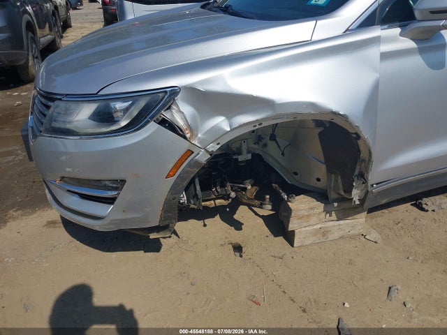 Продажа на аукционе авто 2017 Lincoln Mkc Reserve, vin: 5LMTJ3DHXHUL32133, номер лота: 45548188