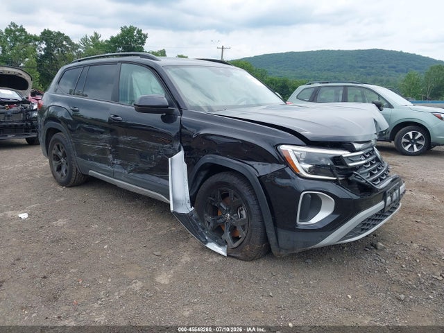 2025 Volkswagen Atlas 2.0t Peak Edition მანქანა იყიდება აუქციონზე, vin: 1V2CR2CA3SC573607, აუქციონის ნომერი: 45548280