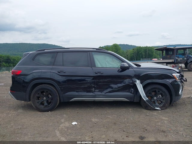 2025 Volkswagen Atlas 2.0t Peak Edition მანქანა იყიდება აუქციონზე, vin: 1V2CR2CA3SC573607, აუქციონის ნომერი: 45548280