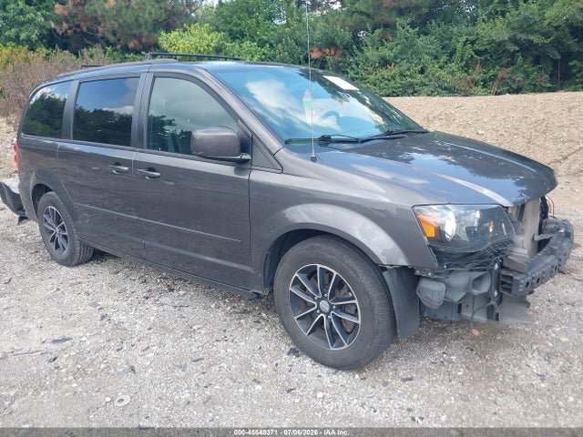 2017 Dodge Grand Caravan Gt მანქანა იყიდება აუქციონზე, vin: 2C4RDGEG7HR791414, აუქციონის ნომერი: 45548371