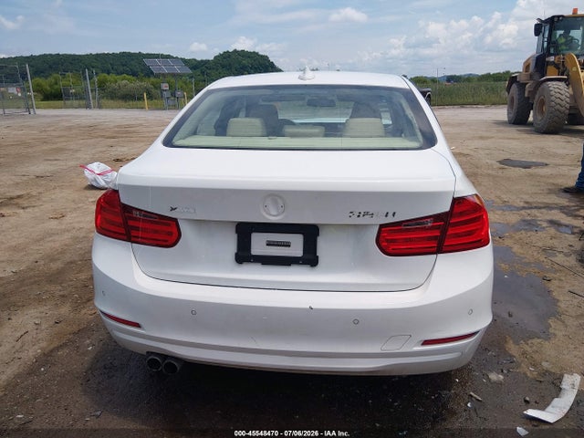 2013 Bmw 328i Xdrive მანქანა იყიდება აუქციონზე, vin: WBA3B3G53DNR79593, აუქციონის ნომერი: 45548470