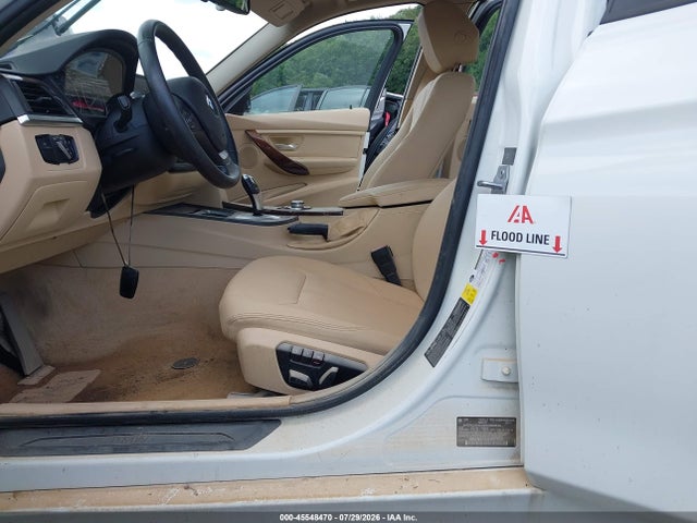 2013 Bmw 328i Xdrive მანქანა იყიდება აუქციონზე, vin: WBA3B3G53DNR79593, აუქციონის ნომერი: 45548470