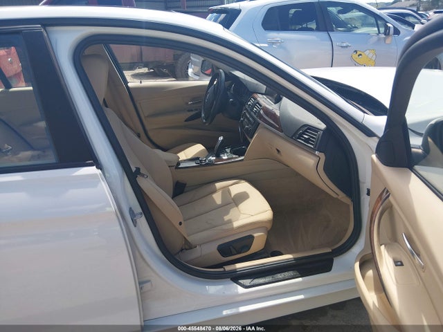 2013 Bmw 328i Xdrive მანქანა იყიდება აუქციონზე, vin: WBA3B3G53DNR79593, აუქციონის ნომერი: 45548470