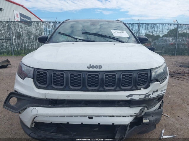 Jeep Compass Latitude 4x4 2024 3C4NJDBN3RT103514 Image 12