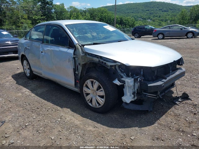 45548507 :رقم المزاد ، 3VWD17AJ8EM316181 vin ، 2014 Volkswagen Jetta 1.8t Se مزاد بيع