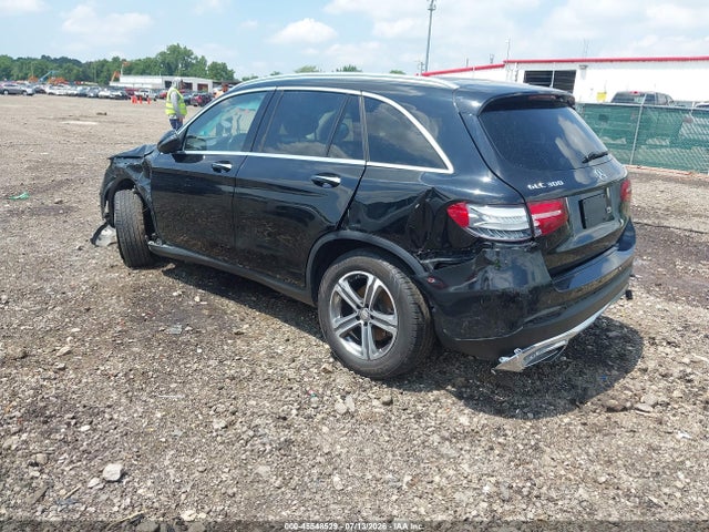 2016 Mercedes-benz Glc 300 4matic მანქანა იყიდება აუქციონზე, vin: WDC0G4KB6GF008025, აუქციონის ნომერი: 45548529