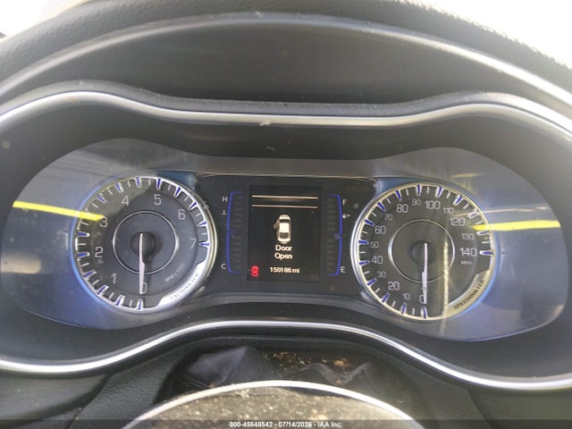 45548542 :رقم المزاد ، 1C3CCCAB3FN649782 vin ، 2015 Chrysler 200 Limited مزاد بيع
