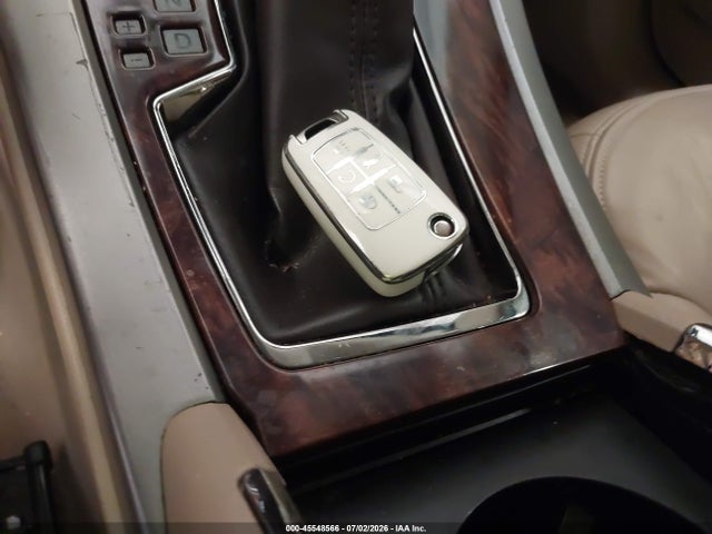 45548566 :رقم المزاد ، 1G4GE5ED0BF110633 vin ، 2011 Buick Lacrosse Cxs مزاد بيع