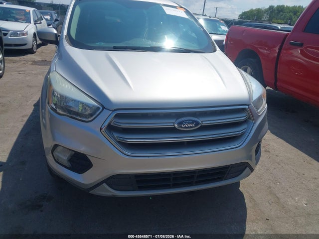 2017 Ford Escape Se მანქანა იყიდება აუქციონზე, vin: 1FMCU9GD1HUE76773, აუქციონის ნომერი: 45548571