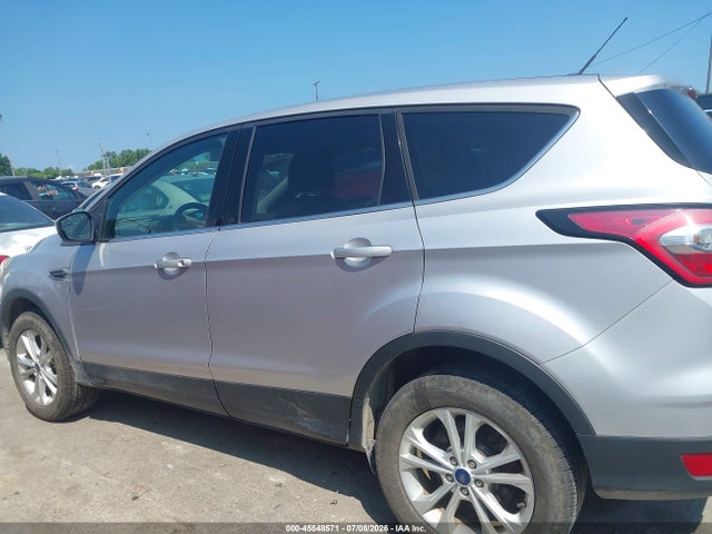 2017 Ford Escape Se მანქანა იყიდება აუქციონზე, vin: 1FMCU9GD1HUE76773, აუქციონის ნომერი: 45548571
