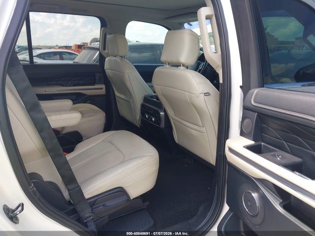 Ford Expedition Platinum 2019 1FMJU1LT3KEA39929 Image 8