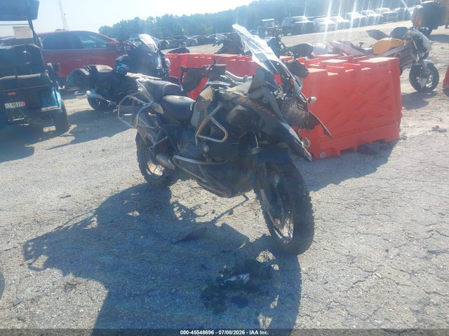 BMW R1200 Gs Adventure 2015 WB10A1209FZ096941 main image