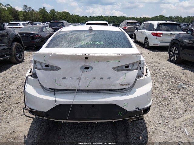 Продажа на аукционе авто 2020 Hyundai Elantra Sport, vin: KMHD04LB1LU979770, номер лота: 45548722