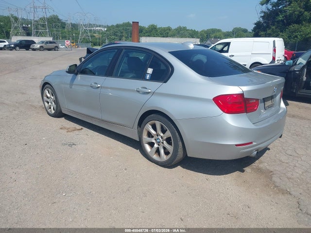 45548726 :رقم المزاد ، WBA3A9G54DNP36784 vin ، 2013 Bmw 335 I مزاد بيع