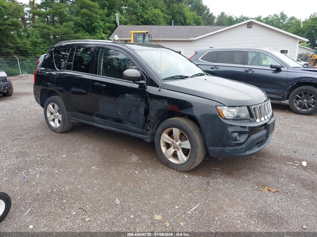 45548729 :رقم المزاد ، 1C4NJDBB4ED776706 vin ، 2014 Jeep Compass Sport مزاد بيع