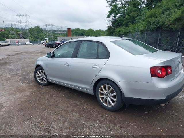 Продажа на аукционе авто 2010 Volkswagen Jetta Limited Edition, vin: 3VWRZ7AJ7AM158232, номер лота: 45548730