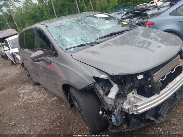 45548785 :رقم المزاد ، 2C4RC1EG7LR132595 vin ، 2020 Chrysler Pacifica Touring L Plus مزاد بيع
