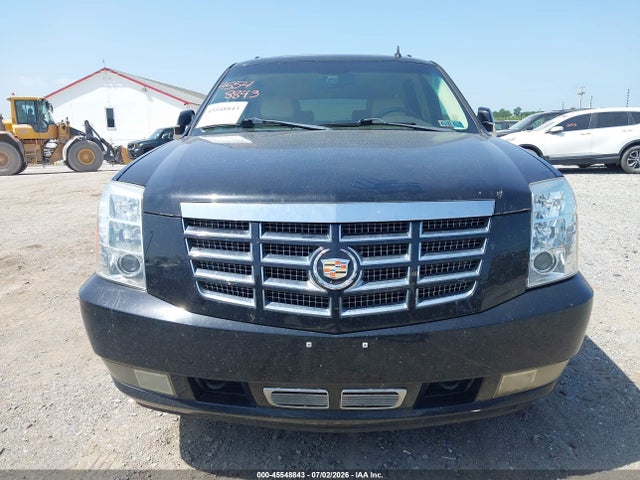 Продаж на аукціоні авто 2008 Cadillac Escalade Esv, vin: 1GYFK66858R238058, номер лоту: 45548843