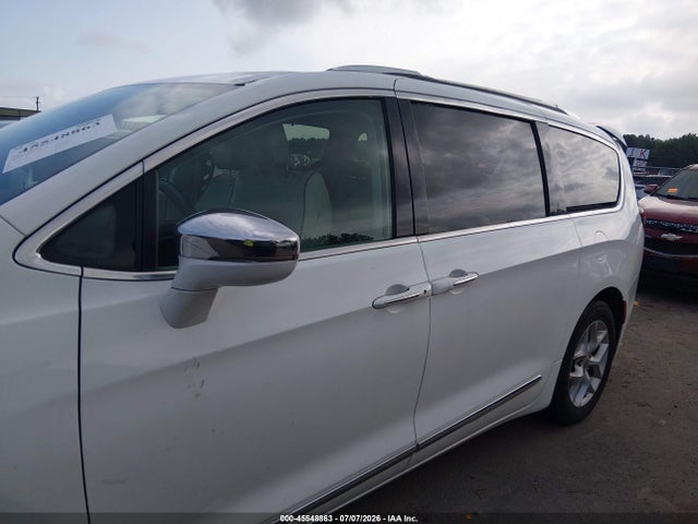 45548863 :رقم المزاد ، 2C4RC1GG8KR730917 vin ، 2019 Chrysler Pacifica Limited مزاد بيع