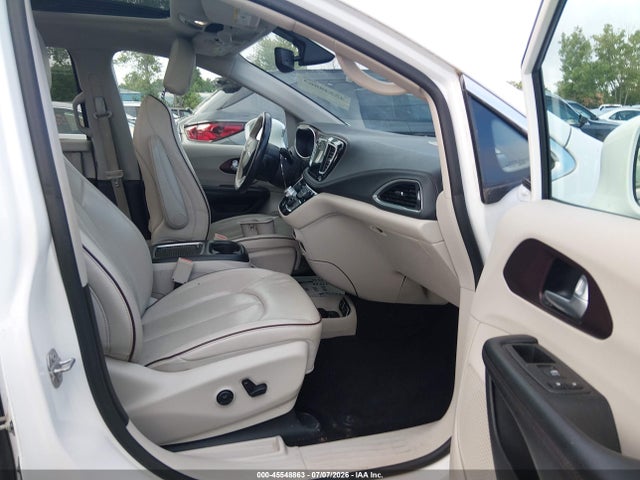 45548863 :رقم المزاد ، 2C4RC1GG8KR730917 vin ، 2019 Chrysler Pacifica Limited مزاد بيع