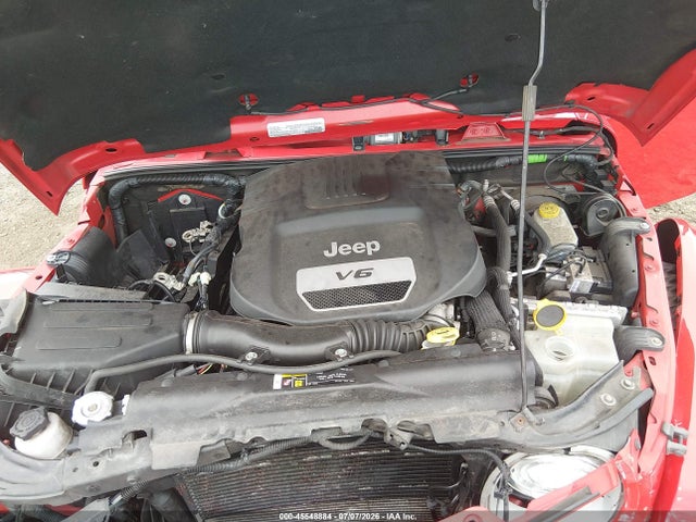 1C4BJWEG6JL878255 Jeep Wrangler Jk Unlimited Sahara 4x4