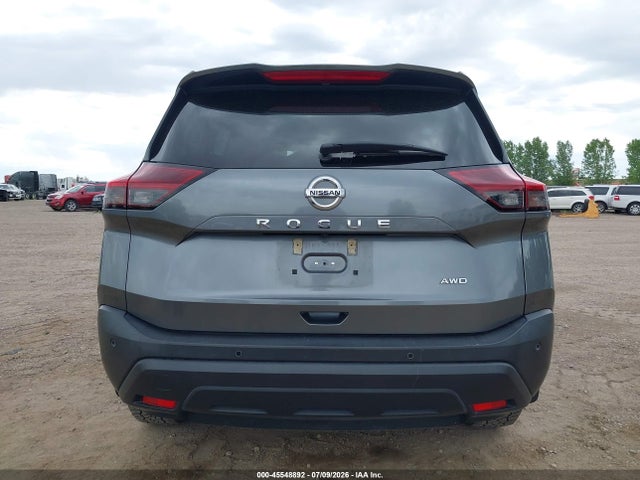 5N1AT3AB8MC834319 Nissan Rogue S Intelligent Awd