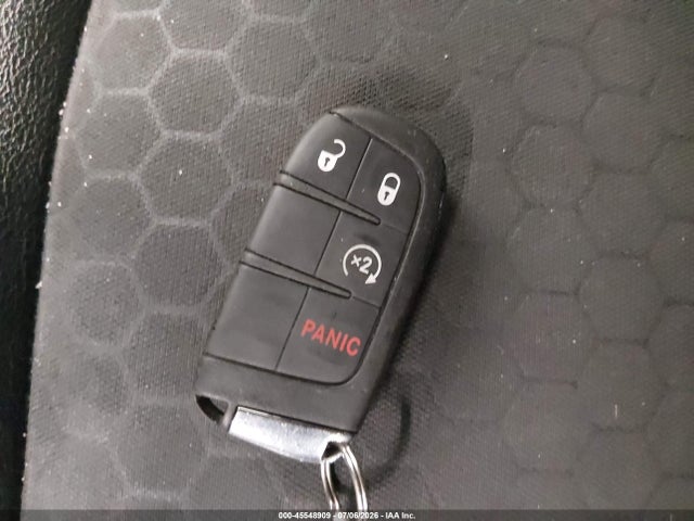 45548909 :رقم المزاد ، 3C4NJDBBXJT134981 vin ، 2018 Jeep Compass Latitude 4x4 مزاد بيع