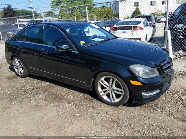 Aukcja sprzedaży 2012 Mercedes-benz C 300 Sport 4matic, vin: WDDGF8BB3CA692821, numer aukcji: 45548927